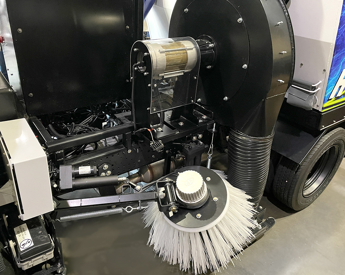 NiteHawk Sweepers Electric Hybrid NiteHawk Sweepers Manufacturer
